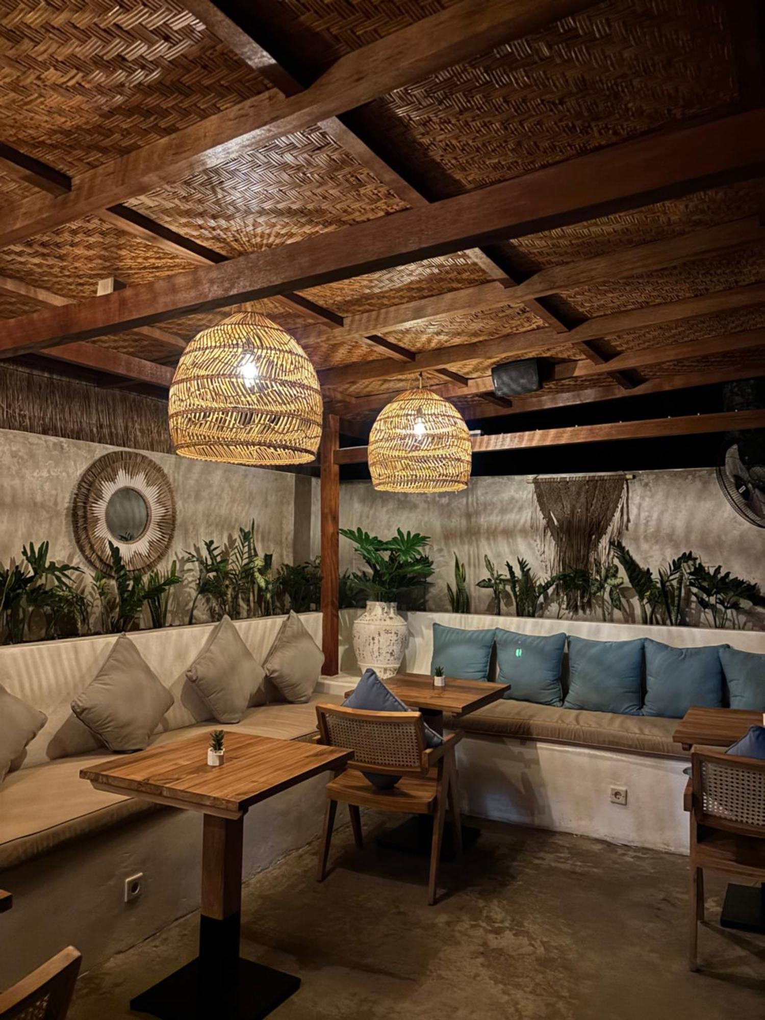 Kaje Cottage & Restaurant Tanglad Exterior photo