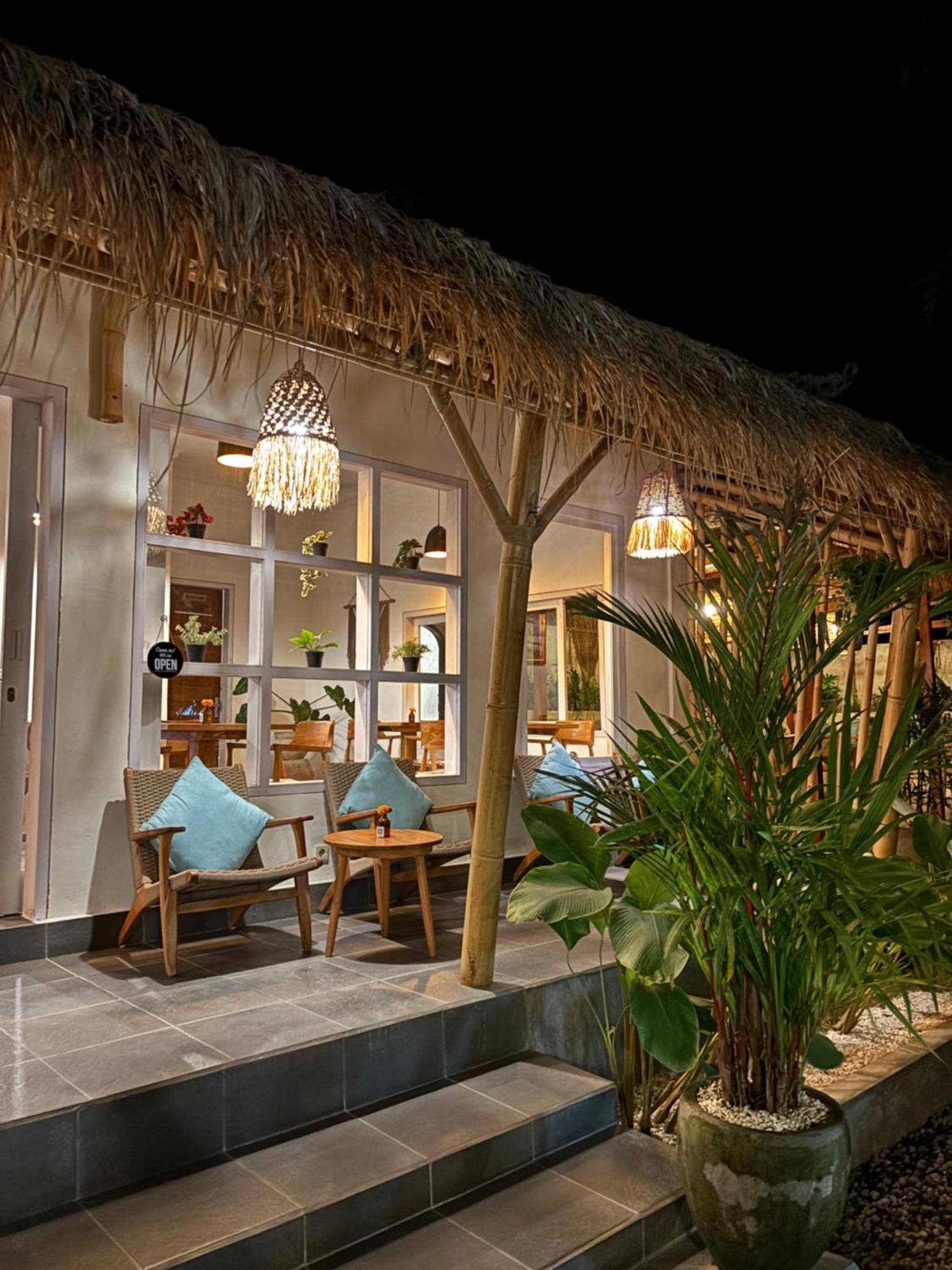 Kaje Cottage & Restaurant Tanglad Exterior photo